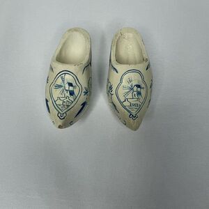 Delft Blue White Windmill Carved Mini Wooden Clogs Hand Painted Holland, 4 Inch